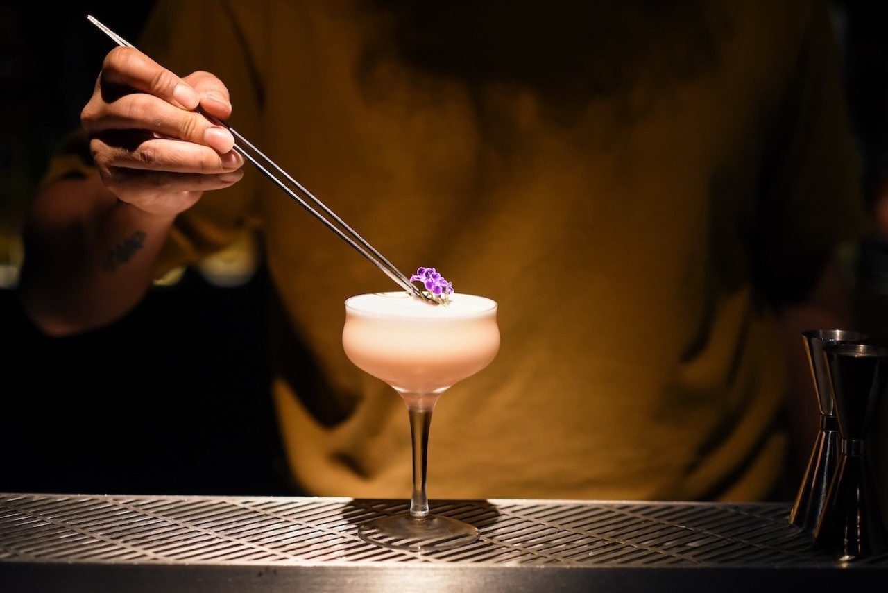 chiang-mai-hidden-bars-the-continental